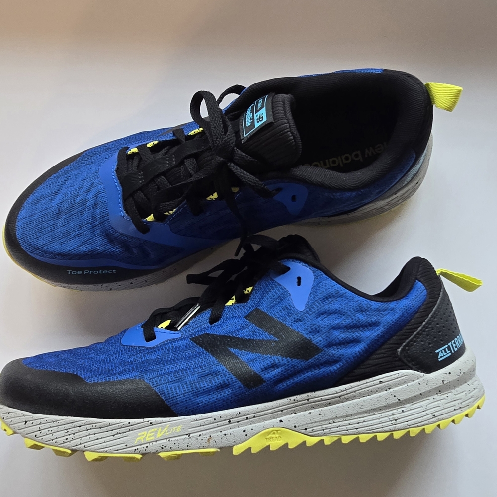 New Balance Blue and Black Performance Athletic Shoes
